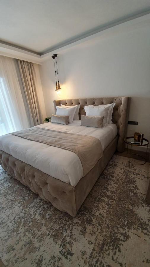 The Berg'S 2 Hotel Ocna Mures Buitenkant foto